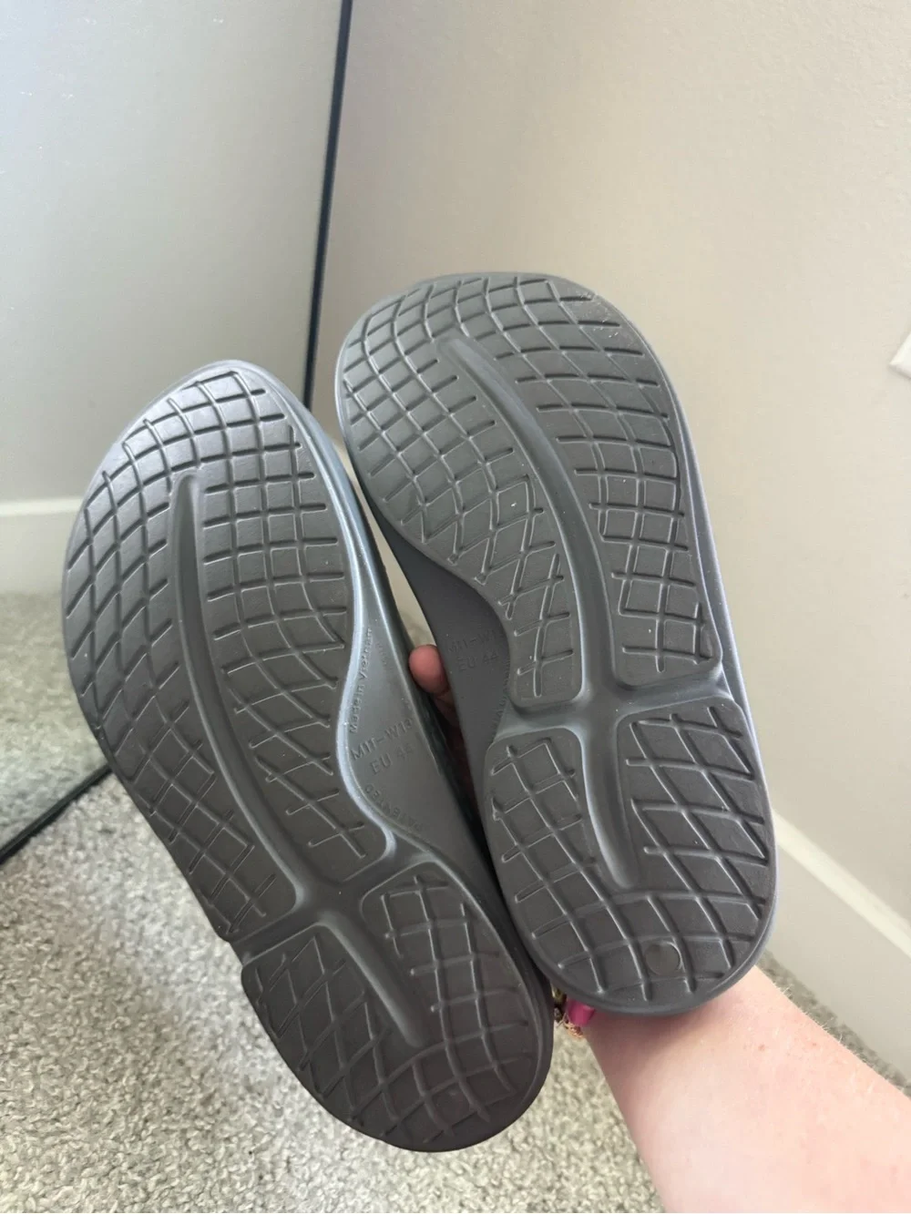 OOFOS‎ Ooahh Recovery Comfort Slide Sandals Slip On Grey Men's 11/Women's 13